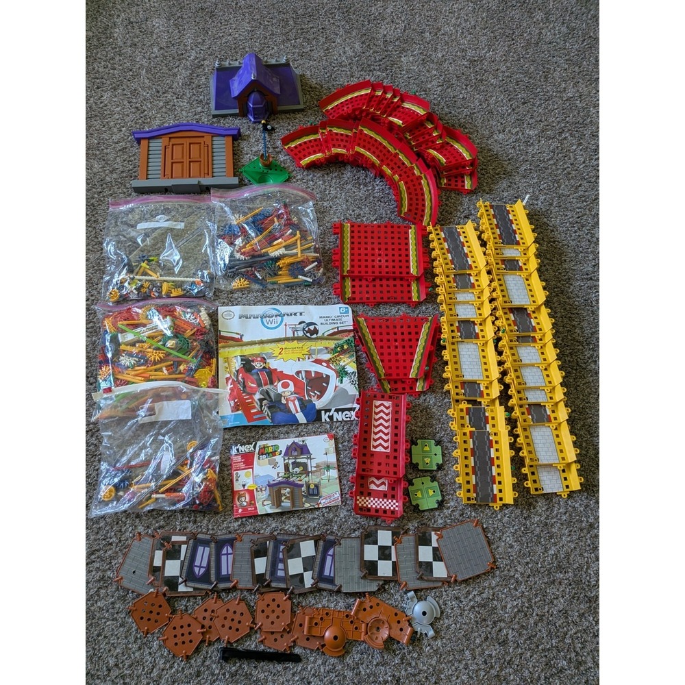 Super Mario Bros Mario Kart K'NEX Race Track Lot 100+ Pieces Large Lot Look Rare